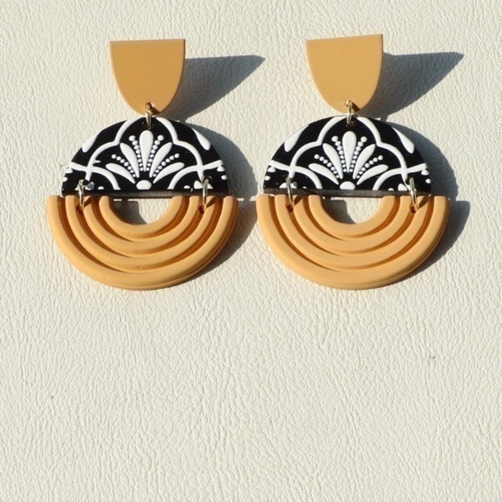 Boho Earrings - Picture 1 of 2